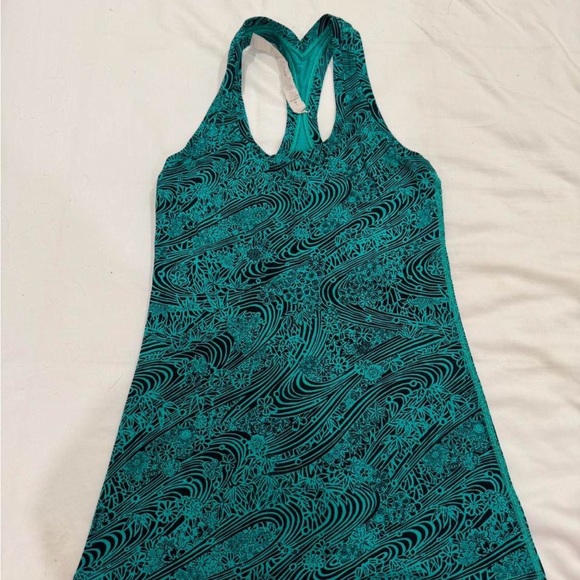 Lululemon Cool Racerback Tank Teal Black Print  size 4 - Picture 1 of 4